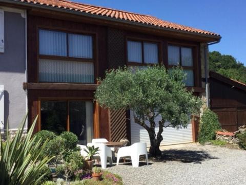 مبيت وإفطار Villeneuve-de-Rivière Loft Atypique المظهر الخارجي الصورة
