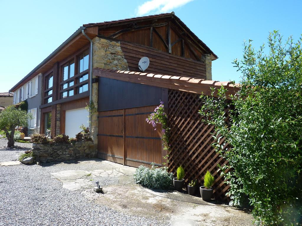 مبيت وإفطار Villeneuve-de-Rivière Loft Atypique المظهر الخارجي الصورة