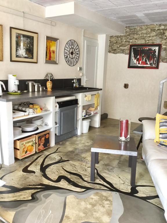 مبيت وإفطار Villeneuve-de-Rivière Loft Atypique المظهر الخارجي الصورة